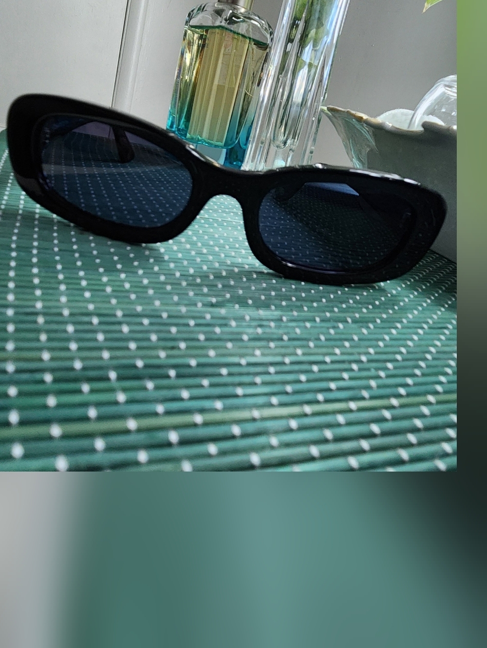 🖤 CHANEL Black Rectangle Sunglasses 🖤
Effortlessly chic, timeless, and perfect - Picture 2 of 8
